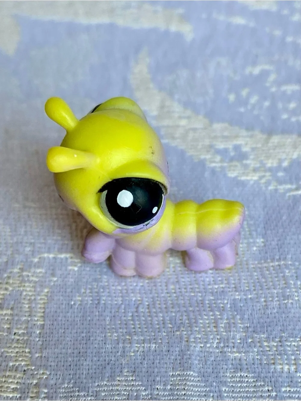 Vintage Hasbro Littlest Pet Shop LPS Baby Purple Yellow Inchworm Caterpillar